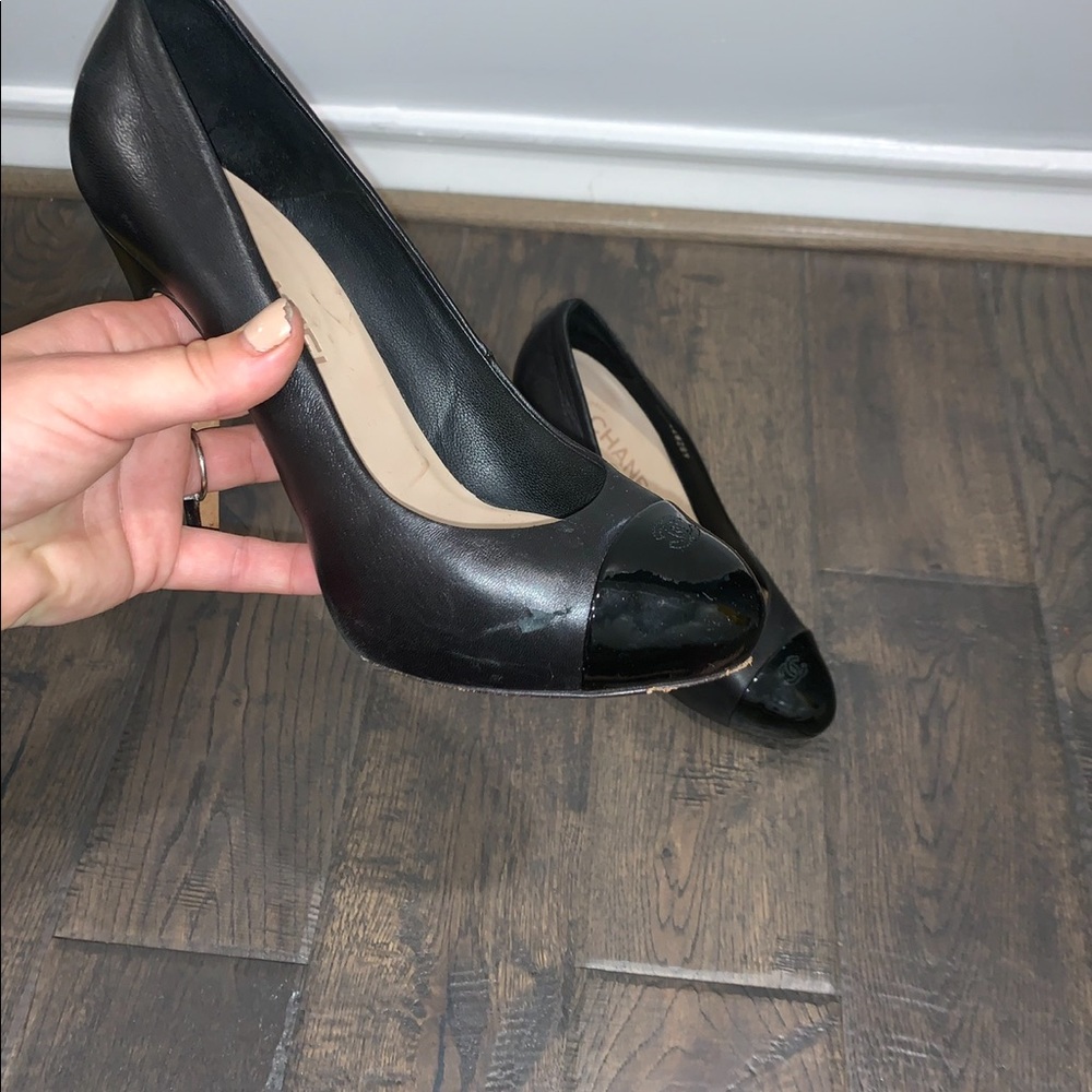 Chanel Pumps - Picture 2 of 4